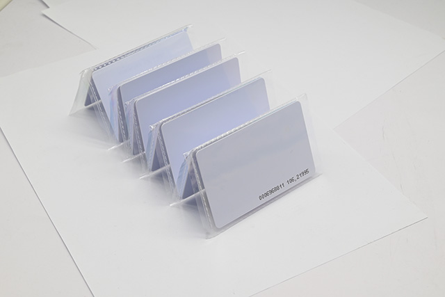 【解答】为什么IC卡要做初始化事情，，，，，，，而ID卡不必