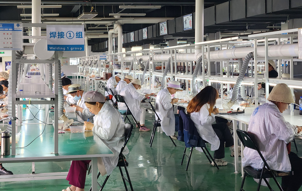 《宁夏日报》：海原县欧博abg官网拓宽就业渠道让群众端稳“饭碗”