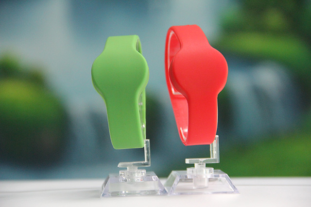 ic腕带儿童生涯用品越来越多，，，，，你都相识了吗？？？？？？