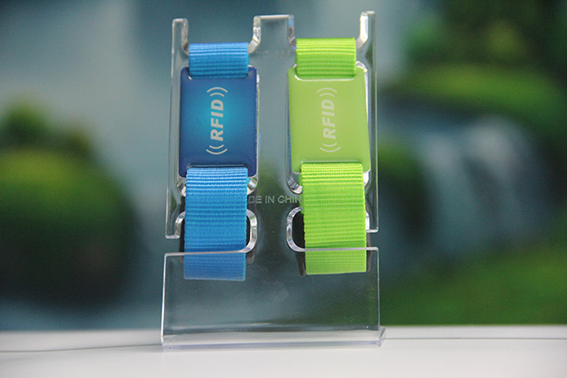 4442芯片卡和4428芯片卡有哪些区别？？？？？