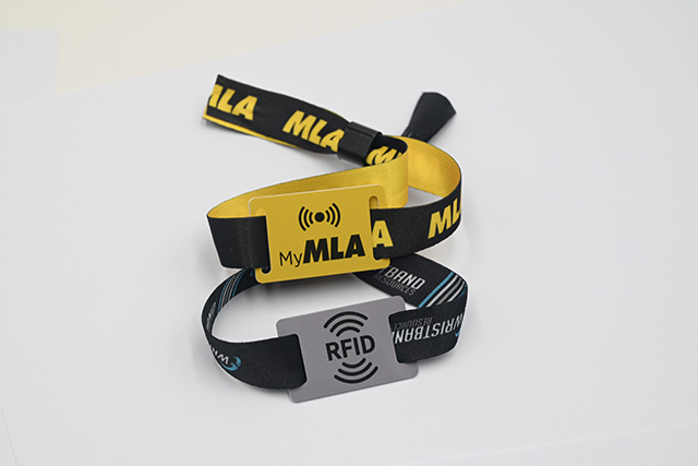 黑卡是什么？？？？？？四大行黑卡办理条件？？？？？？