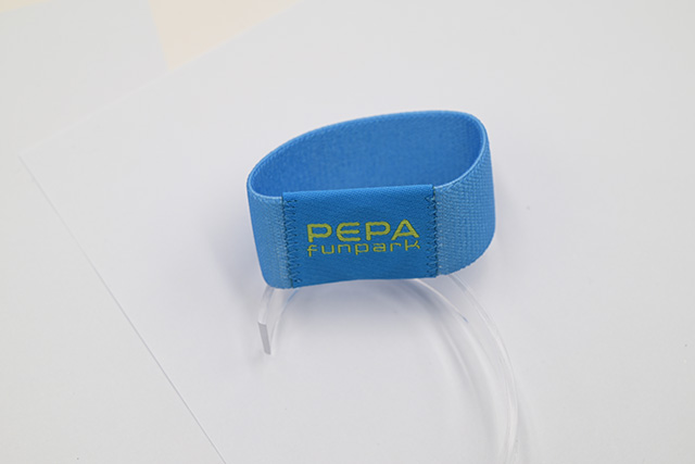 数字余额和充电卡什么关系，，，，应该怎样选择？？？？？