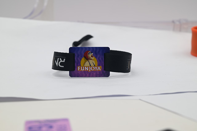 ID卡、感应式ID卡，，，ID厚卡先容