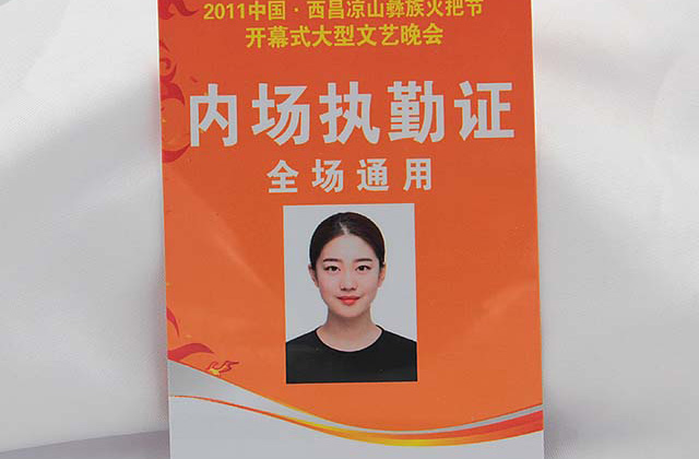 全球智能卡市场将快速增添，，，，，，2015年智能卡销售额将达66亿美元